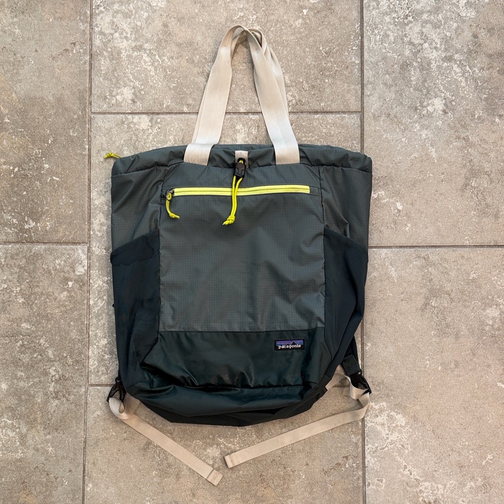 Patagonia Two-Tone Green and Black Convertible Backpack Tote with Cream Handles